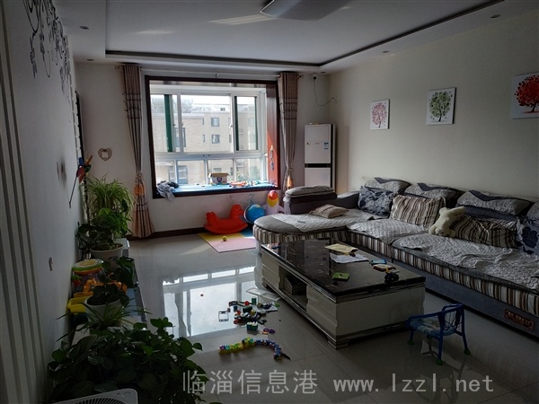 奧園三期,精裝房出售,105.7平全部家具家電,拎包入住