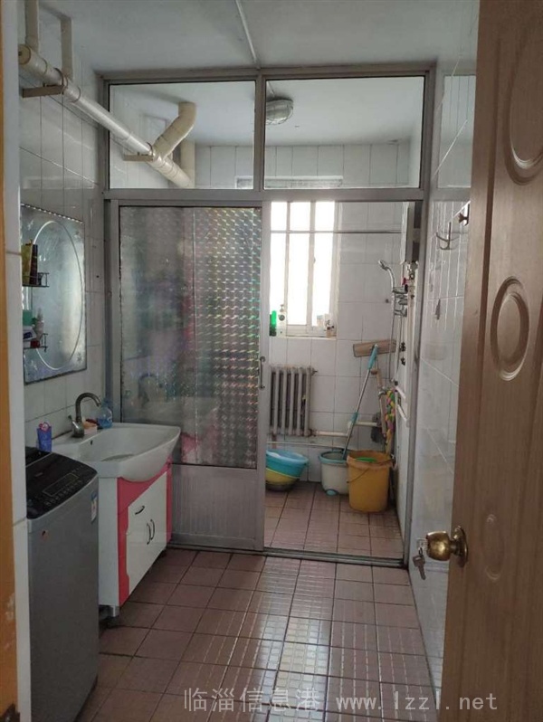 單家6樓147平三室兩廳115萬南北通透