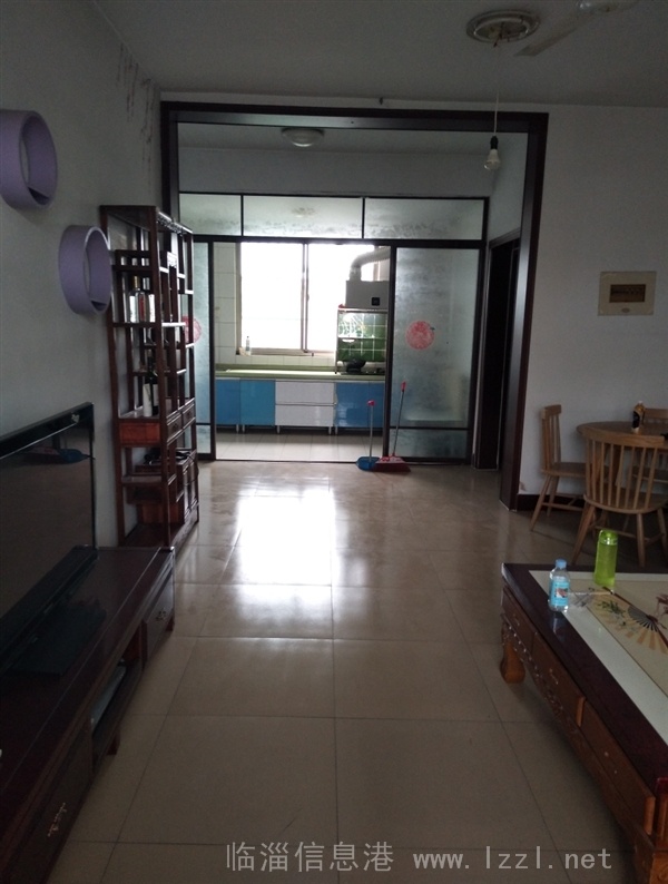 首付過戶只需15萬,齊興花園三室一廳50萬帶回家,隨時看房