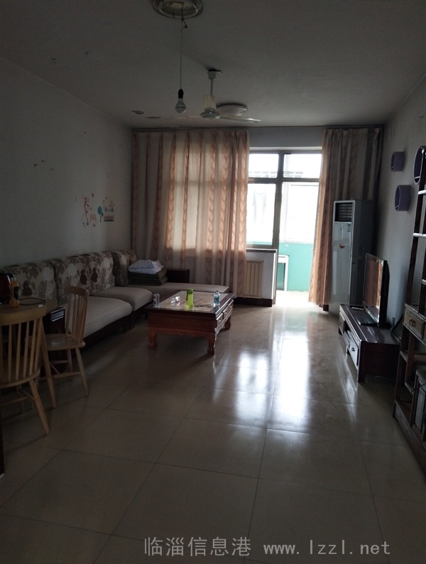 首付過戶只需15萬,齊興花園三室一廳50萬帶回家,隨時看房