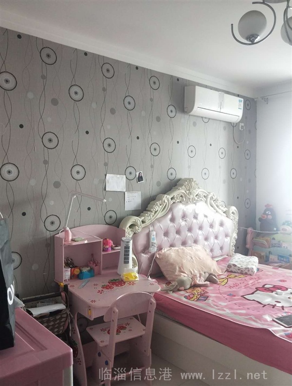 淄江花園 11+12 通透大復(fù)式 精裝出售 帶超大露臺(tái)