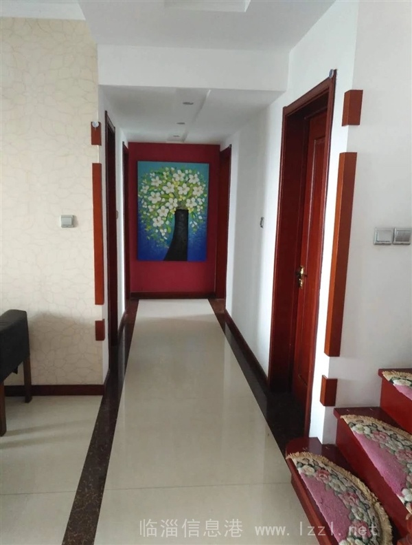 淄江花園復(fù)式房 210平 4室2廳 精裝房 帶大露臺(tái)