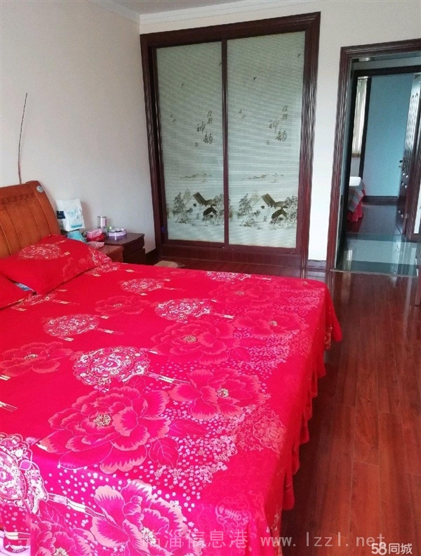 同行勿擾實圖精裝寶通鉆石2樓3室2廳136平帶地上車庫僅售158萬