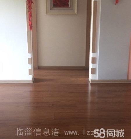 東高三室兩廳南北通透黃金三樓精裝出售