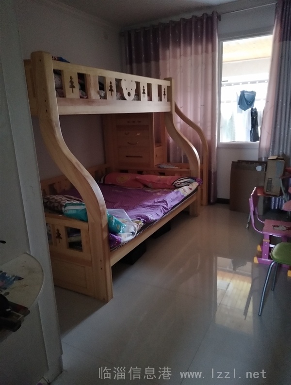 盛世豪庭3樓豪華三室兩廳兩衛精裝出售,實圖拍攝