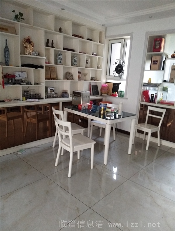 盛世豪庭3樓豪華三室兩廳兩衛精裝出售,實圖拍攝