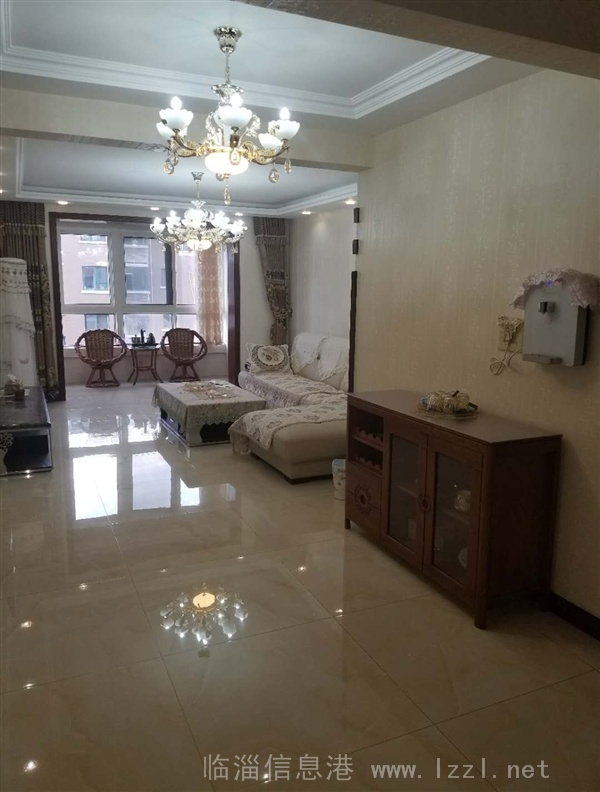 實圖豪裝名仕莊園5樓2室2廳108平帶地下車位儲藏室130萬