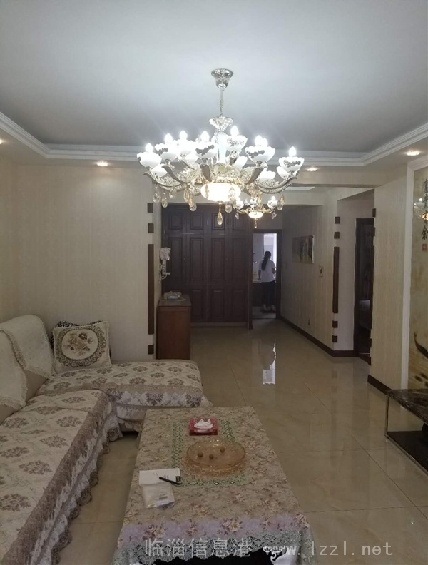 實圖豪裝名仕莊園5樓2室2廳108平帶地下車位儲藏室130萬