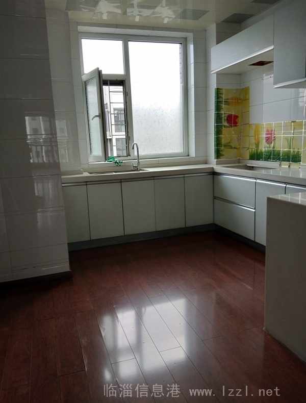 恒生國際 6+7高檔電梯復(fù)式房,實(shí)圖拍攝,先到先得