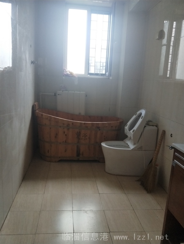 恒生國際 6+7高檔電梯復(fù)式房,實(shí)圖拍攝,先到先得