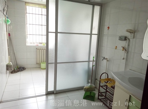 齊興精裝5樓南北通透動靜分離133平帶儲房主包稅僅售128萬