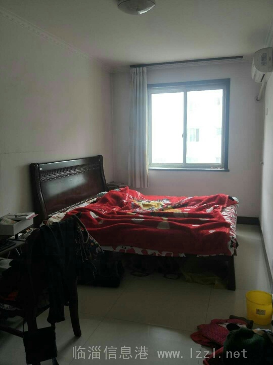 誠心出售 三星4樓 南北通透 錯層的格局