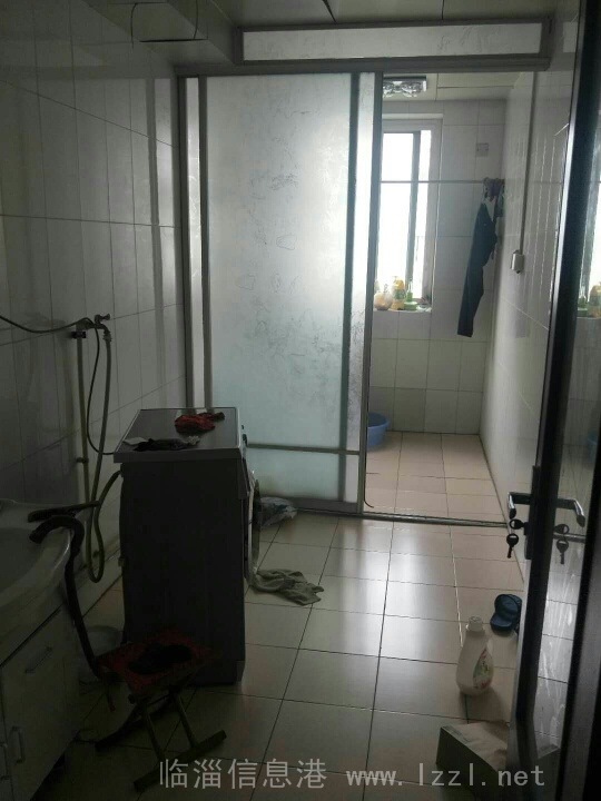 誠心出售 三星4樓 南北通透 錯層的格局