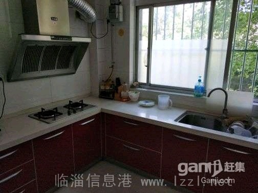 靜心花園2號(hào)樓1單元101室140萬,17753304409