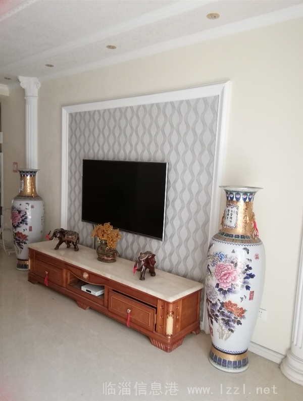 盛世豪庭4樓、多層電梯房、舒適大三室、誠(chéng)心出售