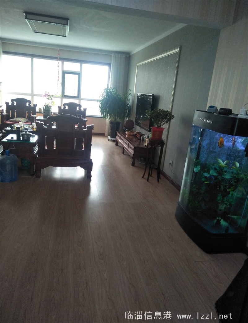 拎包入住萬(wàn)豪大廈B座8樓西戶出售