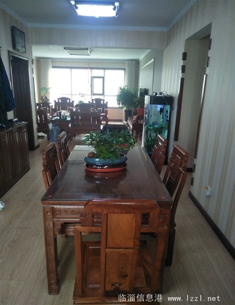 拎包入住萬(wàn)豪大廈B座8樓西戶出售