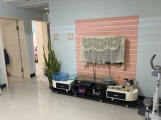 恒錦花園5樓95平帶車位儲(chǔ)藏室88萬出售