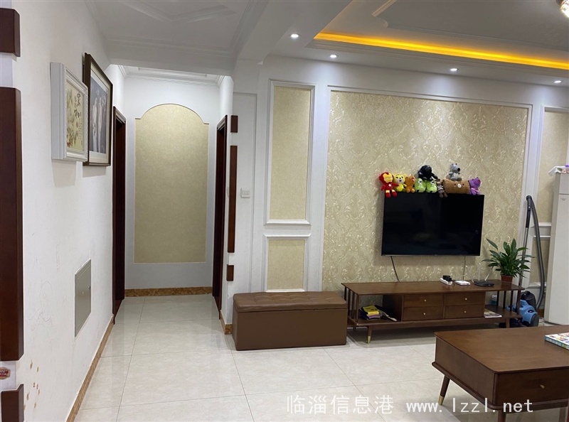 金鼎綠城三期精裝新房一套出售