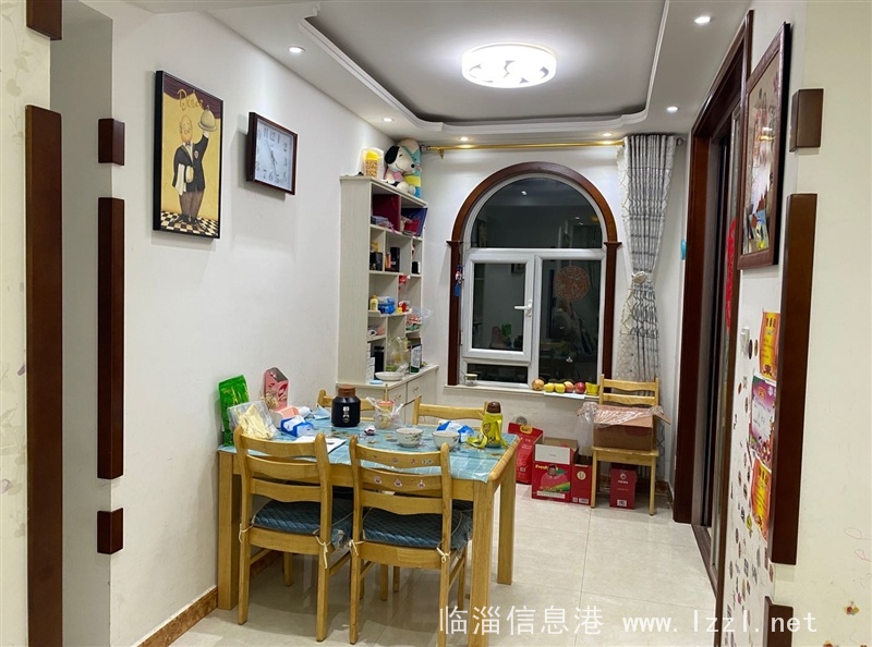 金鼎綠城三期精裝新房一套出售