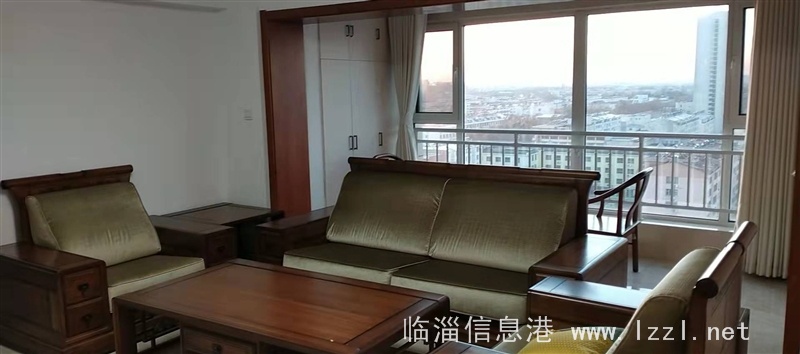 出售駿馬齊景的樓房