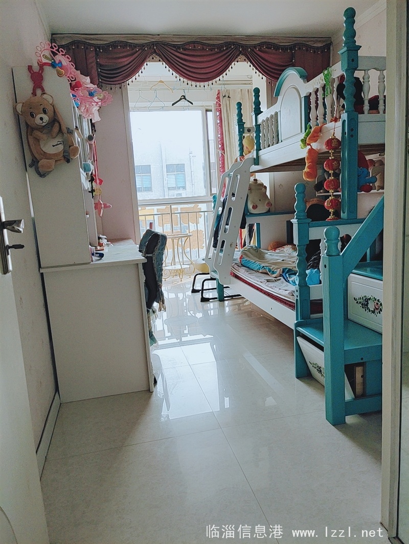 方正尚城三室一廳帶中央空調(diào)儲(chǔ)藏室