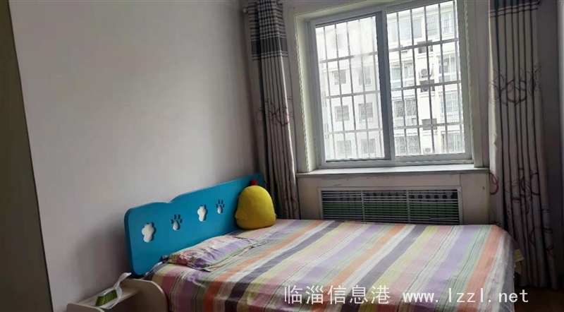 華盛園四樓吉房出售!