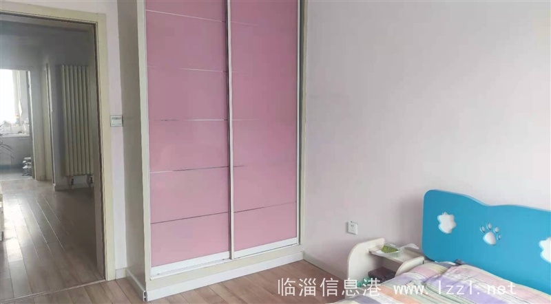 華盛園四樓吉房出售!