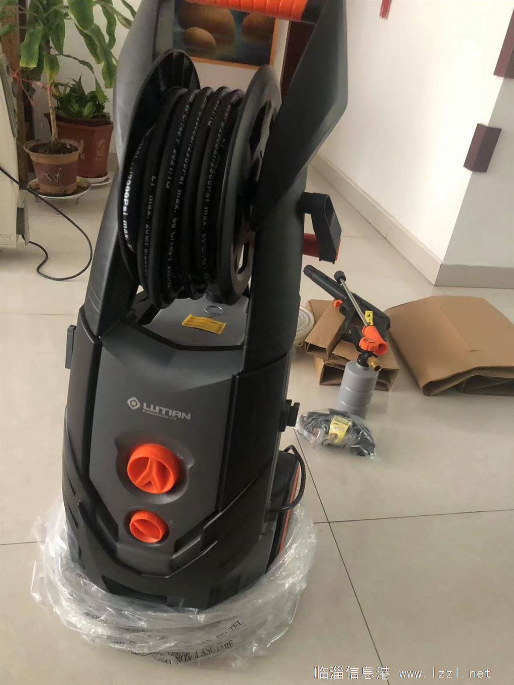 出售全新綠田洗車機